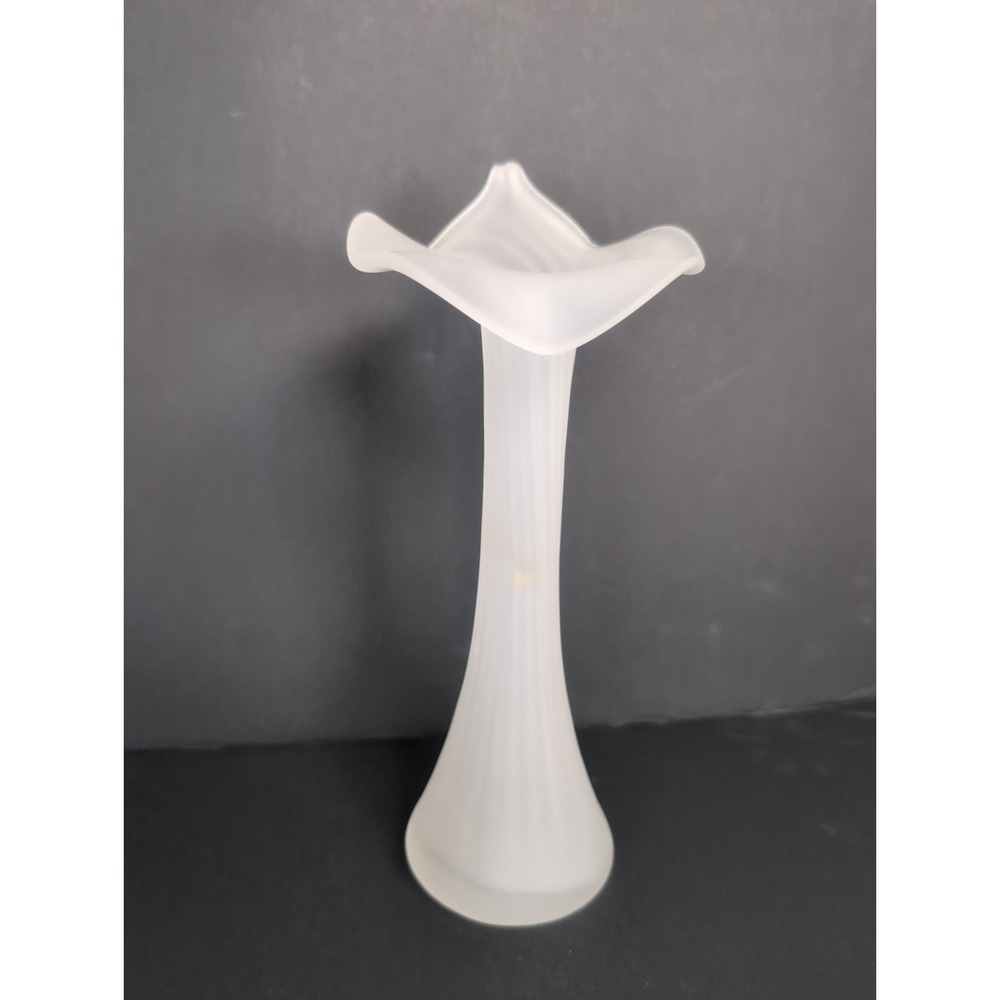 Jack in the Pulpit Frosted Glass Satin Ribbed Vase 9" Vintage